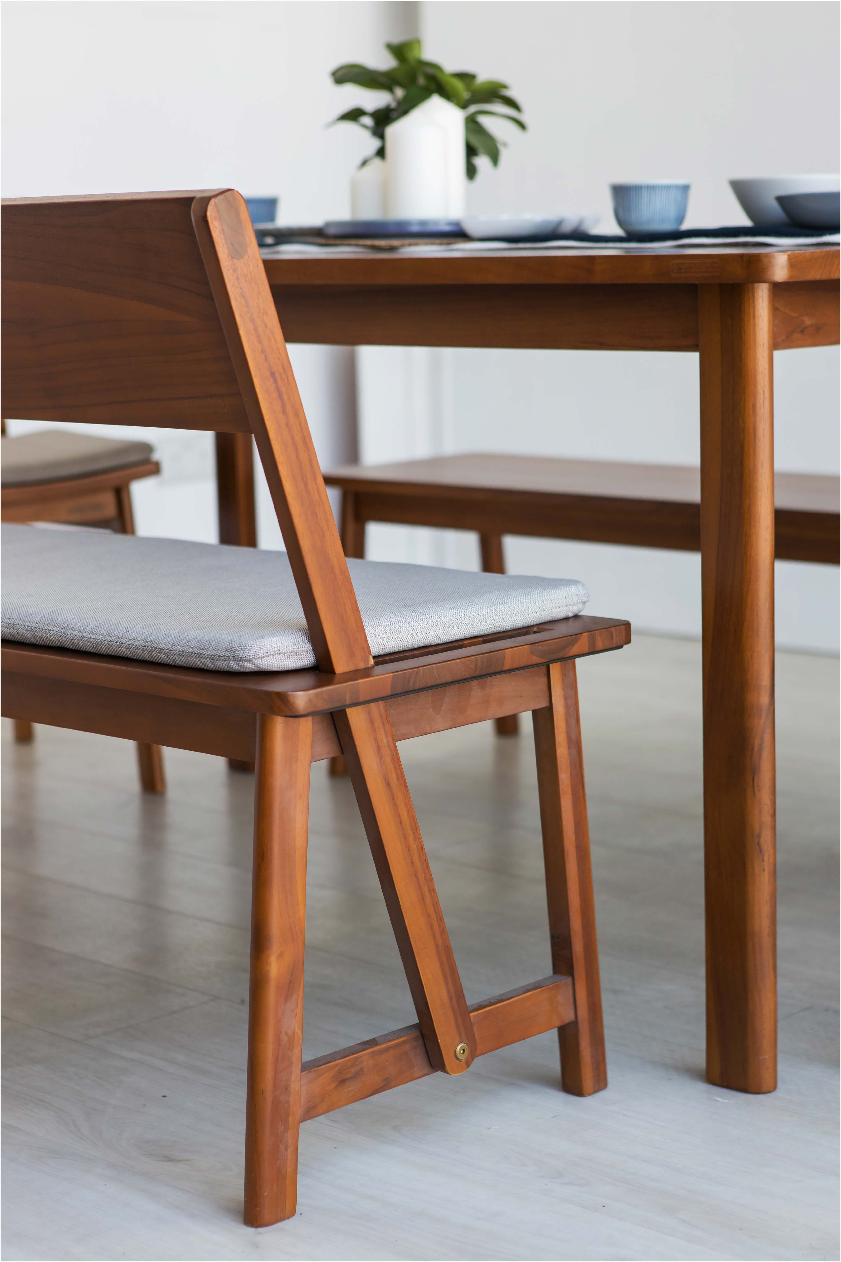 DUO SWIVEL BENCH