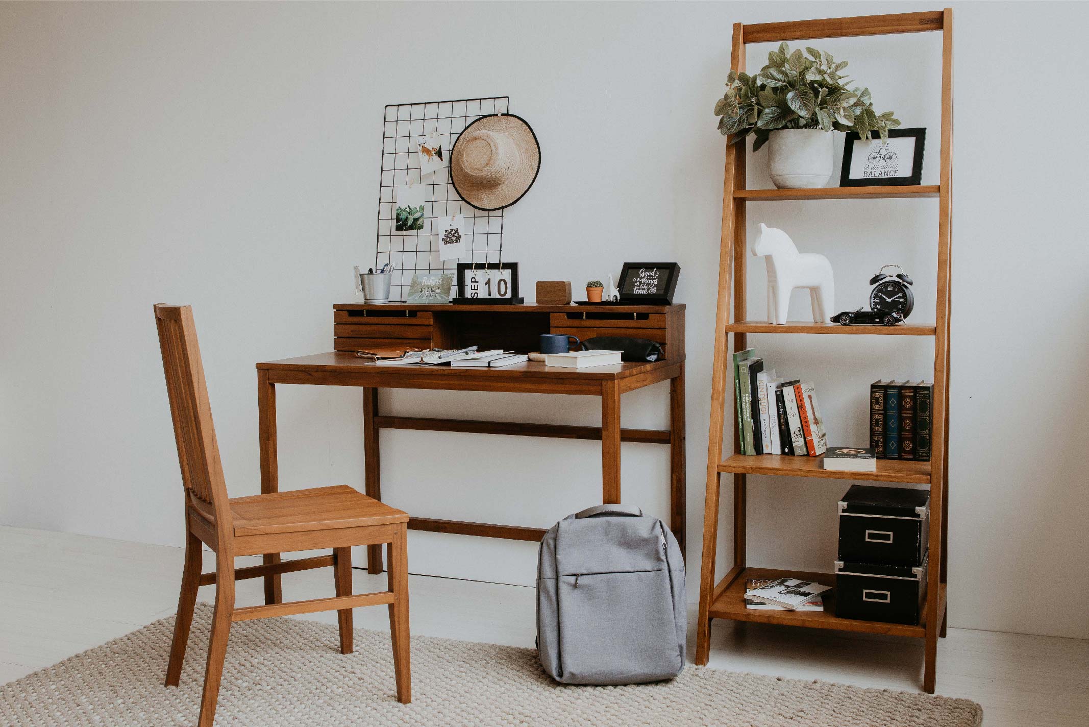 SLAT 110CM SECRETARY DESK