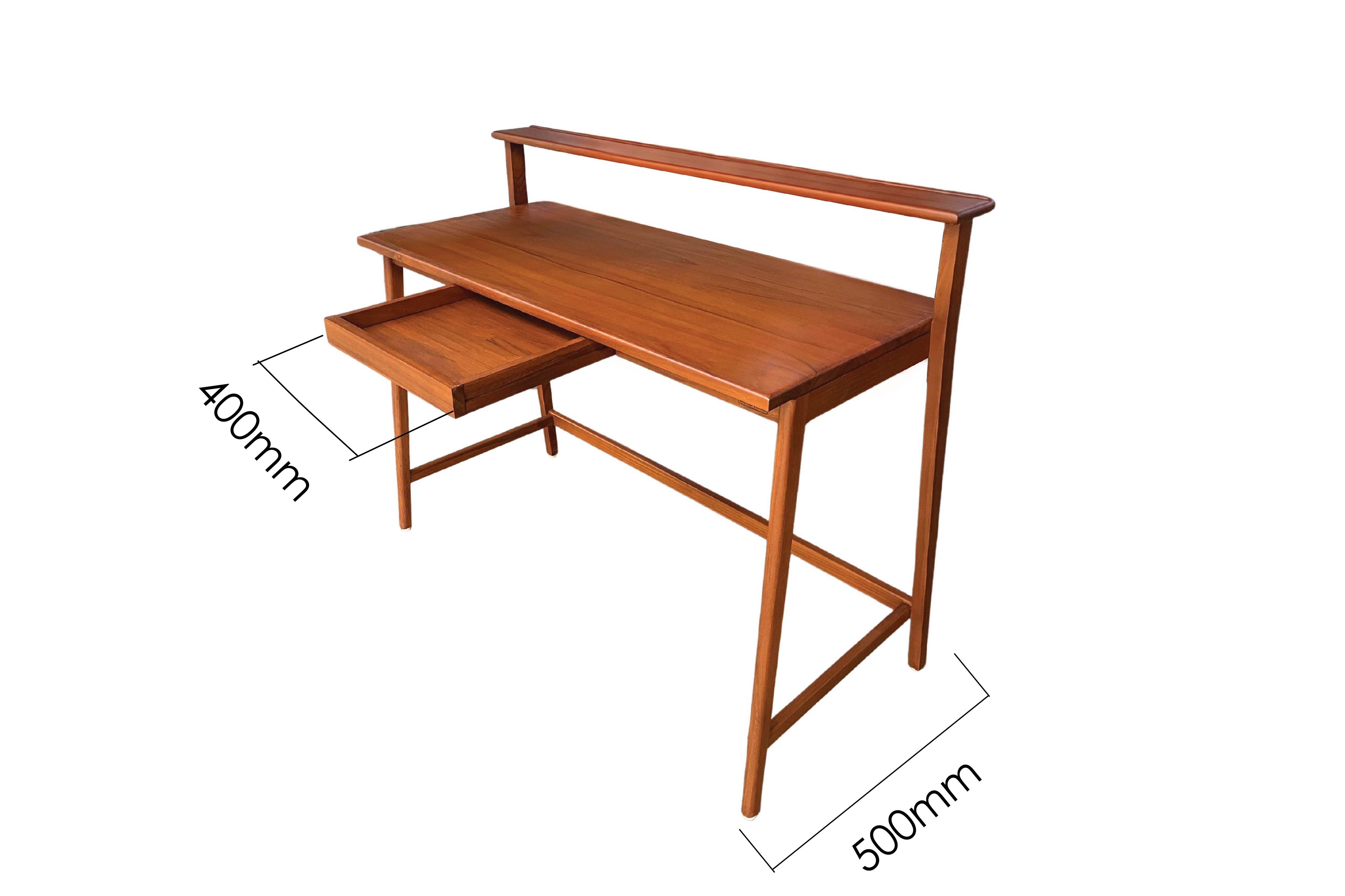 HIMMEL WRITING DESK