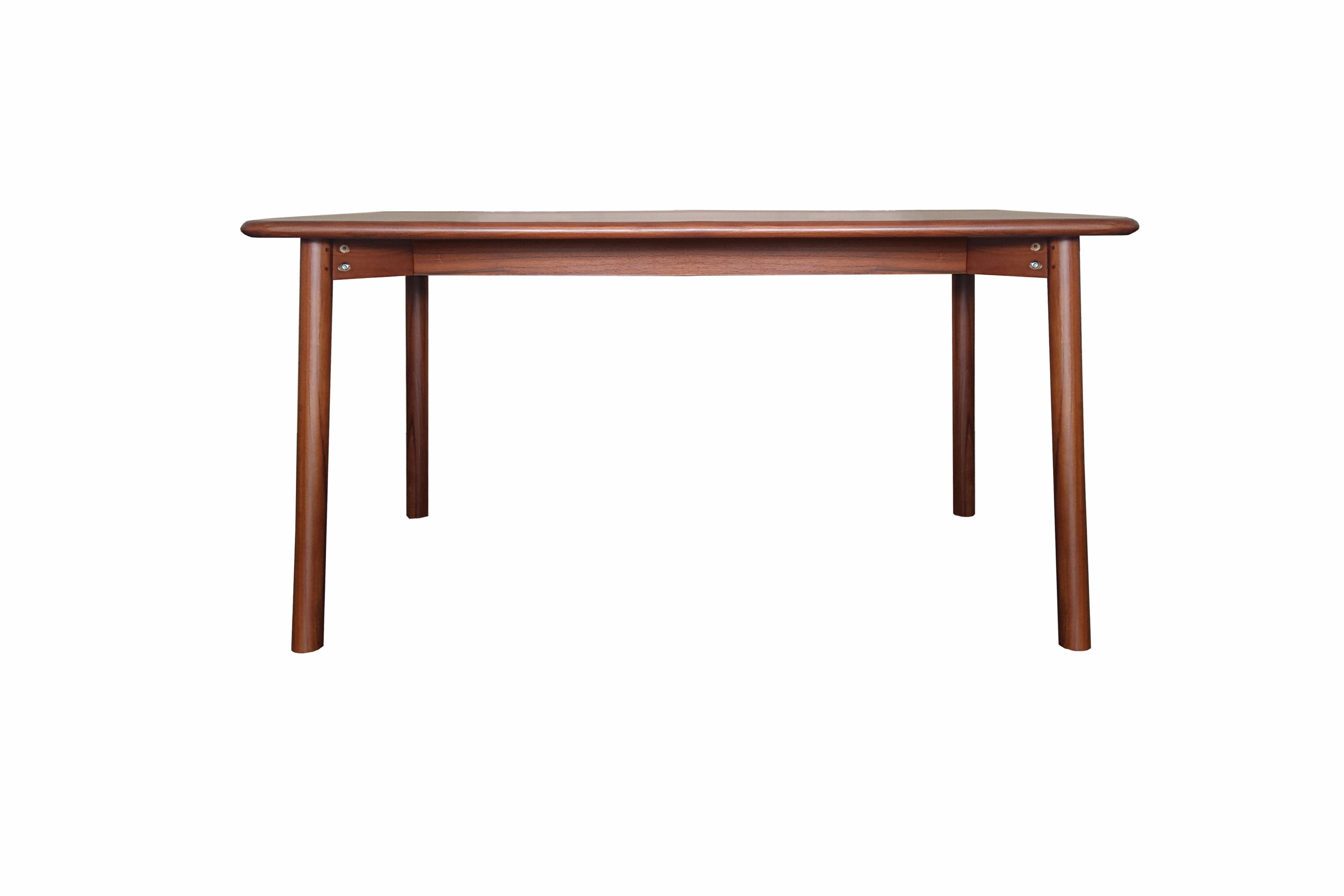 LEIKA 150CM DINING TABLE