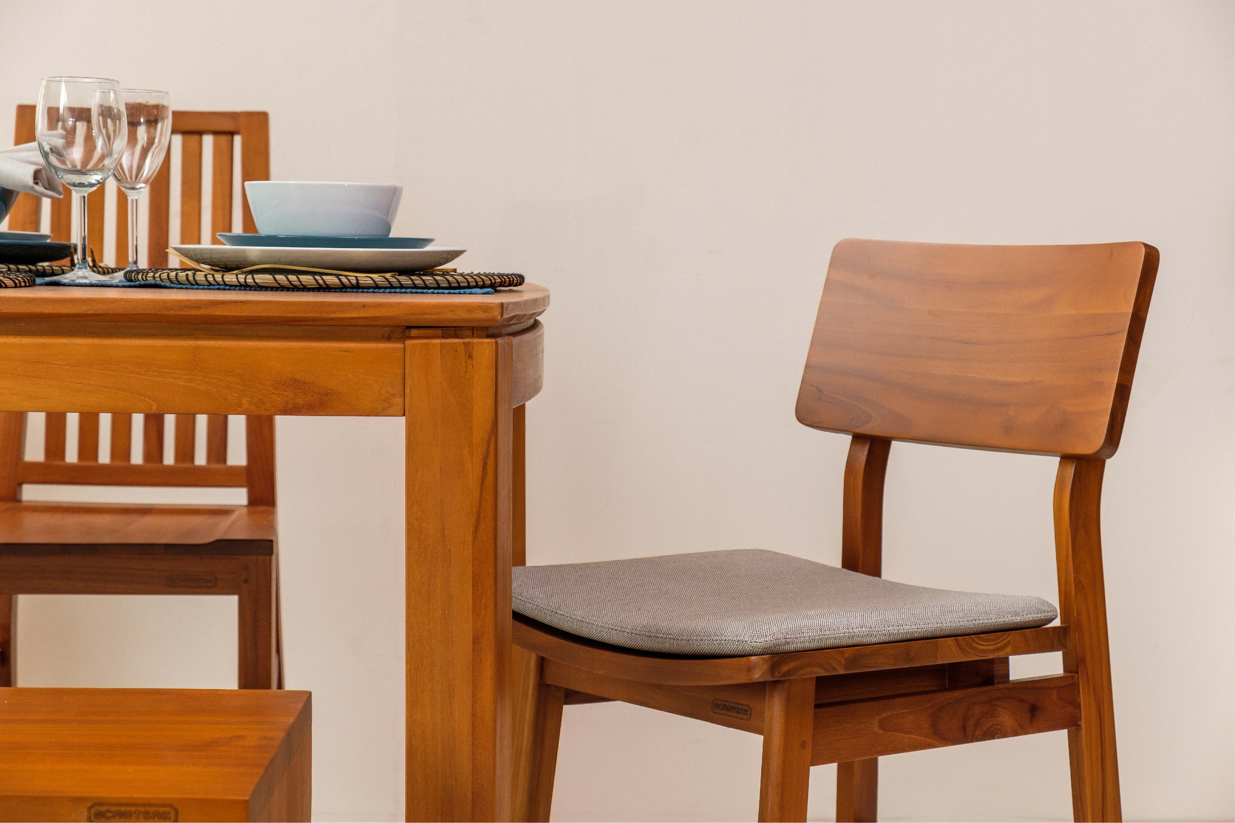 AVLANG 165CM DINING TABLE