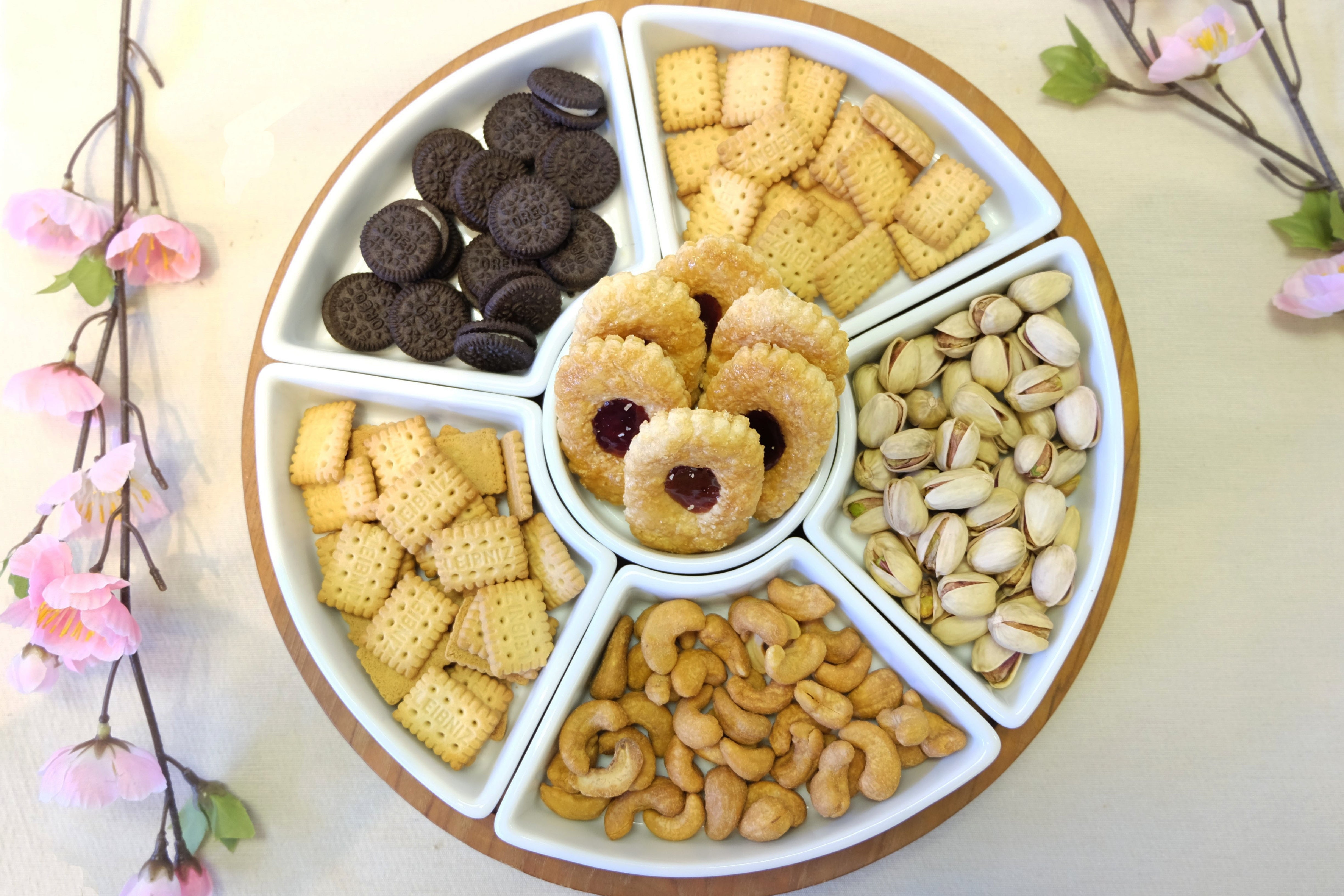 LAZY SUSAN