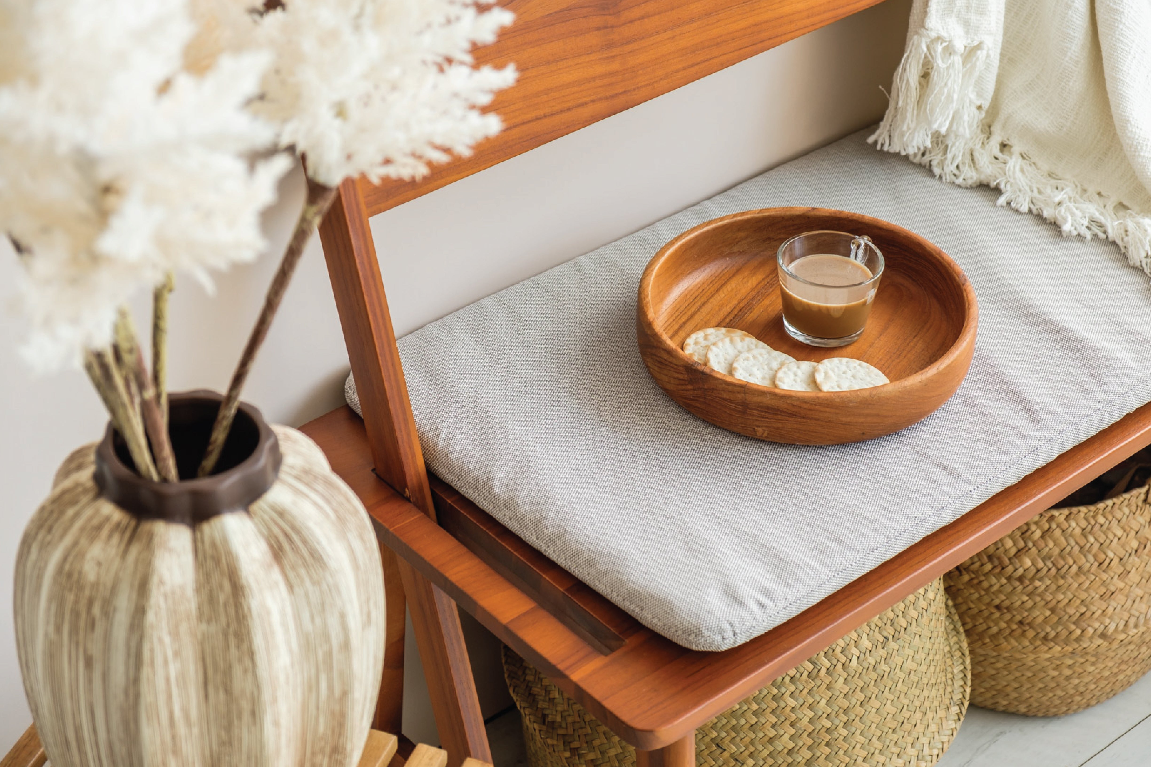 TEAK SERVING BOWL (25CM)