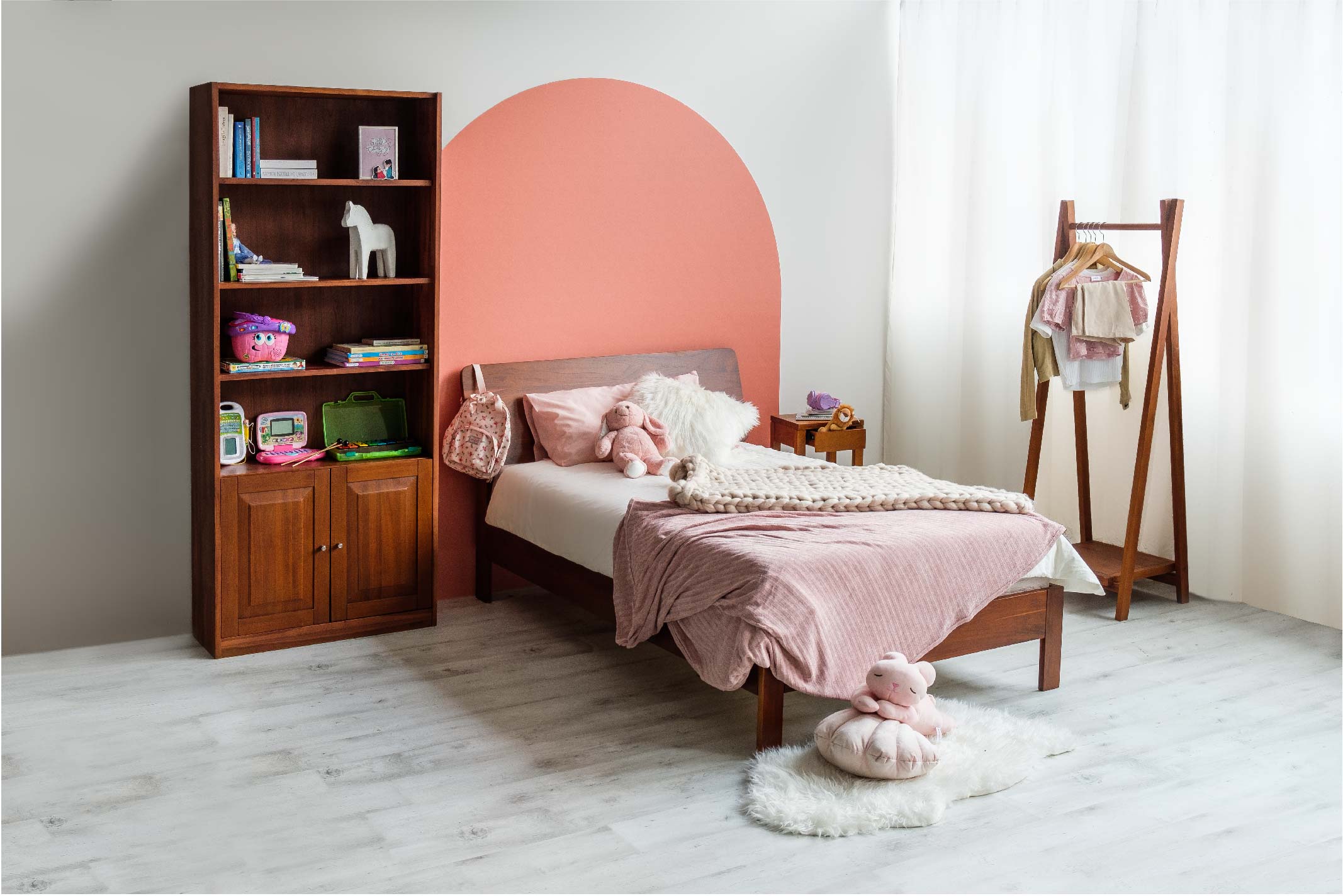 HYLLA BOOKSHELF (WITH WOODEN DOOR)
