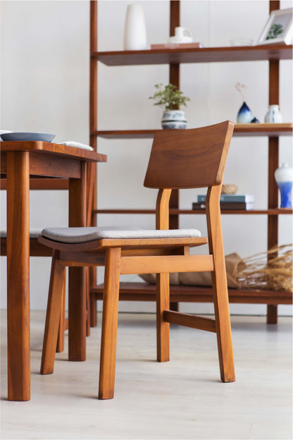 MONO DINING CHAIR